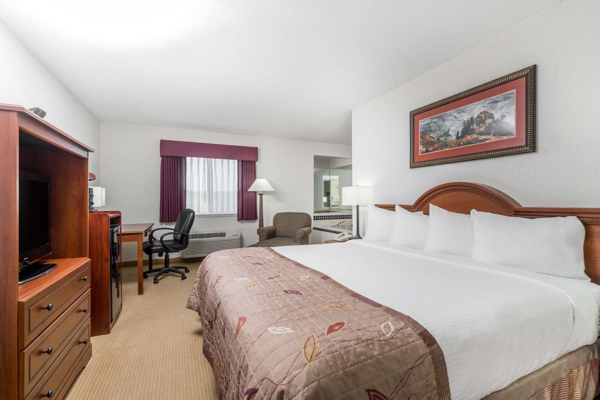 Baymont By Wyndham Marshfield Hotell Eksteriør bilde